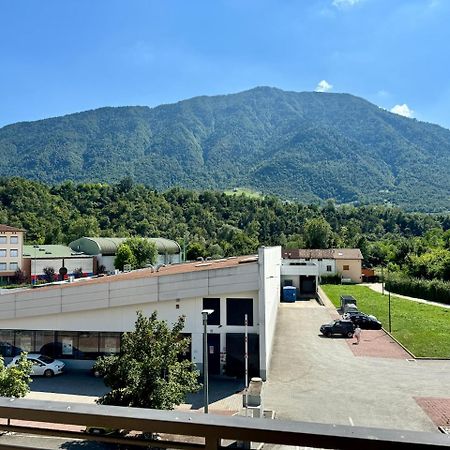 Ai Fol 6 - Stazione E Centro Apartment Feltre Bagian luar foto