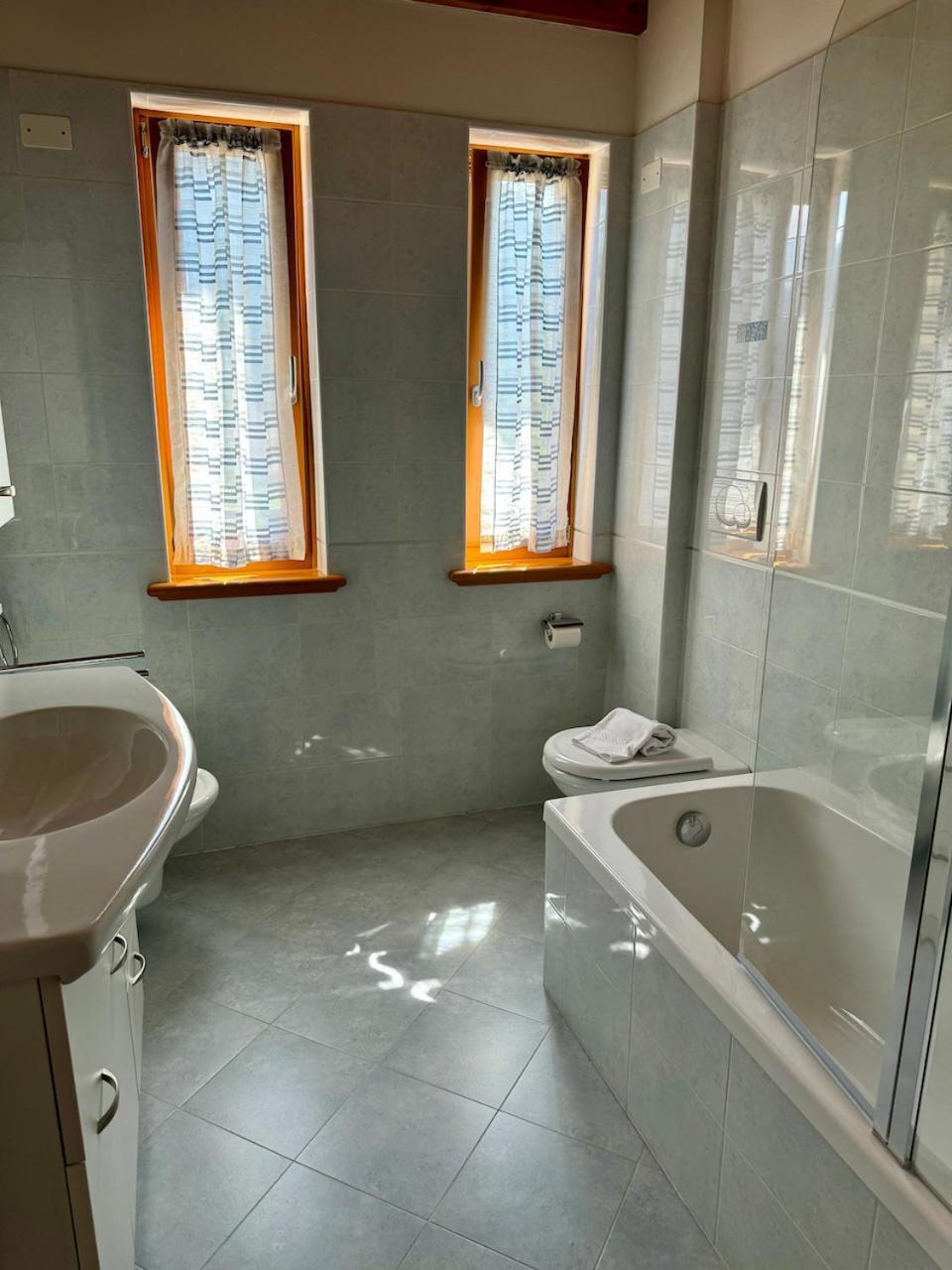 Ai Fol 6 - Stazione E Centro Apartment Feltre Bagian luar foto